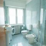 La Beths House *